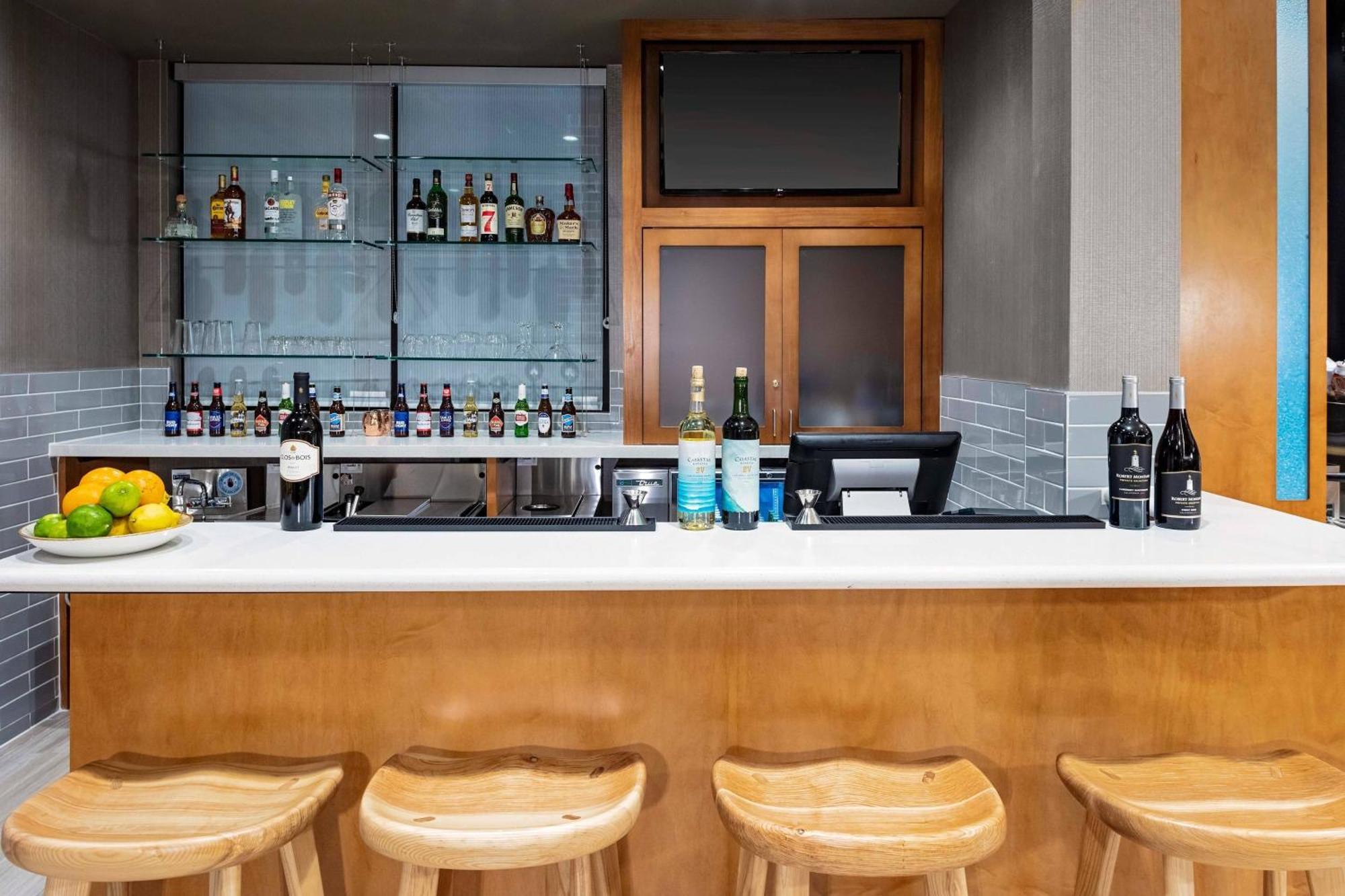 Springhill Suites By Marriott Kansas City Plaza מראה חיצוני תמונה